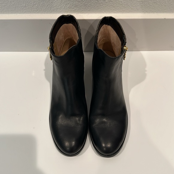 Michael Kors Lainey Bootie in Black / Signature Brown Sz 7.5M - Picture 2 of 10